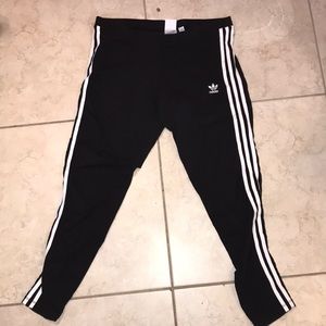 Adidas leggings